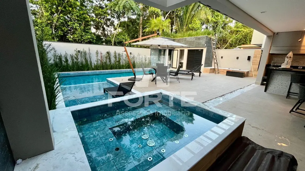 Foto 6 de Casa de Condomínio com 6 quartos à venda, 380m2 em Riviera de São Lourenço, Bertioga - SP