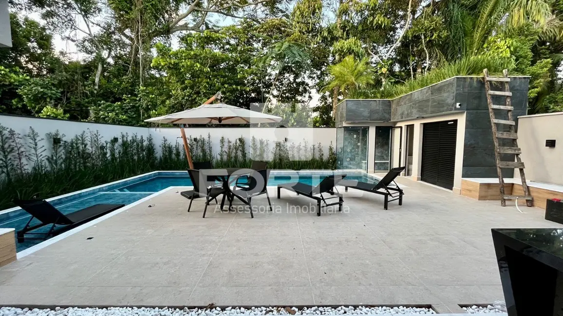 Foto 9 de Casa de Condomínio com 6 quartos à venda, 380m2 em Riviera de São Lourenço, Bertioga - SP