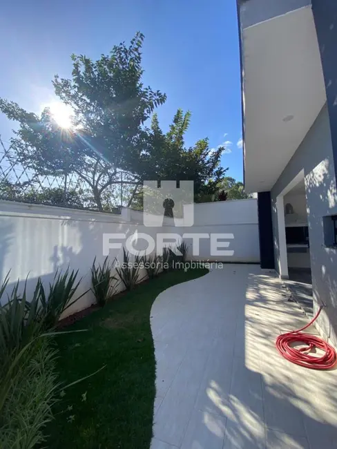 Foto 4 de Casa de Condomínio com 3 quartos à venda, 200m2 em Fazenda Rodeio, Mogi Das Cruzes - SP