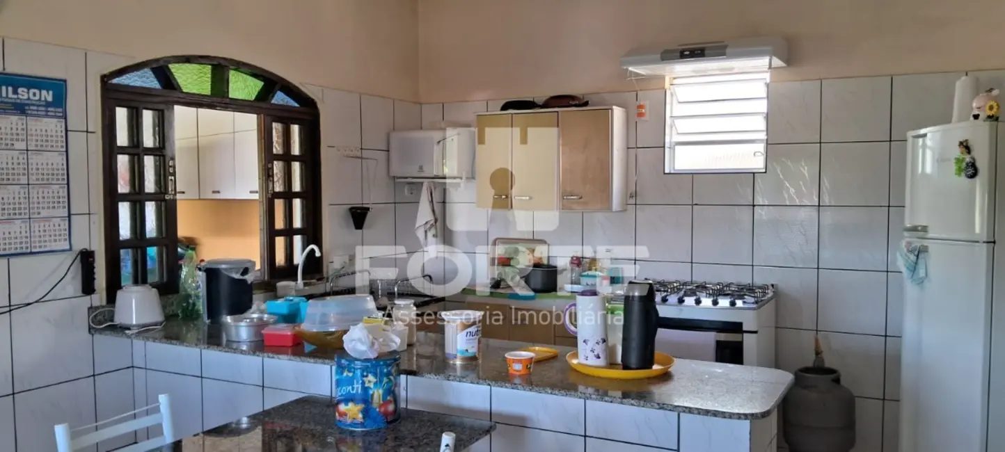 Foto 4 de Chácara com 4 quartos à venda, 250m2 em Biritiba Mirim - SP