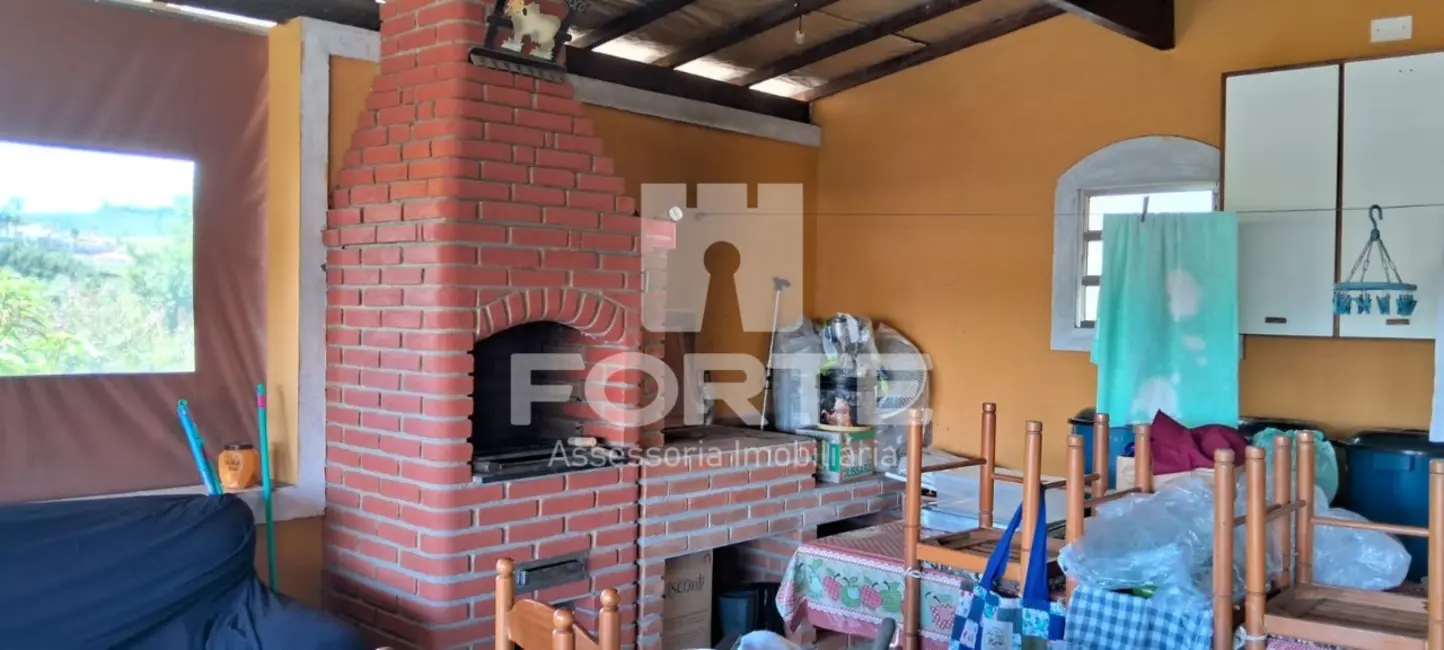 Foto 5 de Chácara com 4 quartos à venda, 250m2 em Biritiba Mirim - SP
