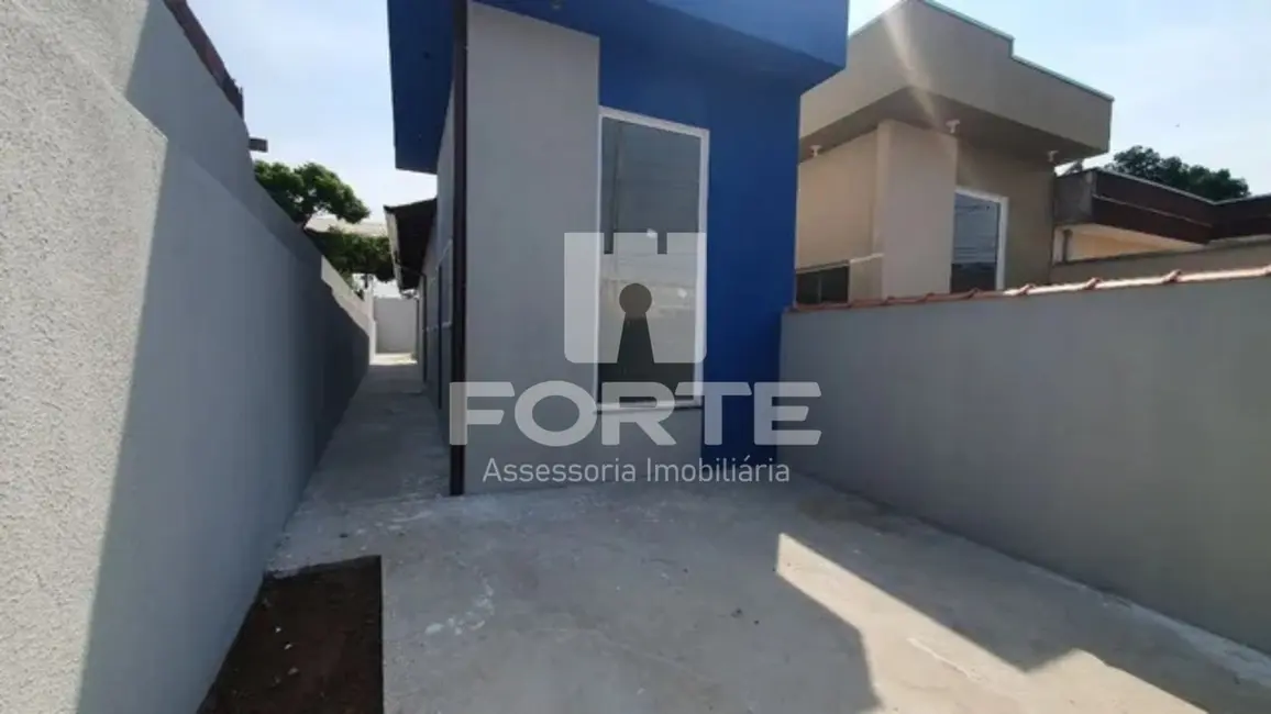Foto 1 de Casa com 2 quartos à venda, 65m2 em Jardim Santos Dumont III, Mogi Das Cruzes - SP