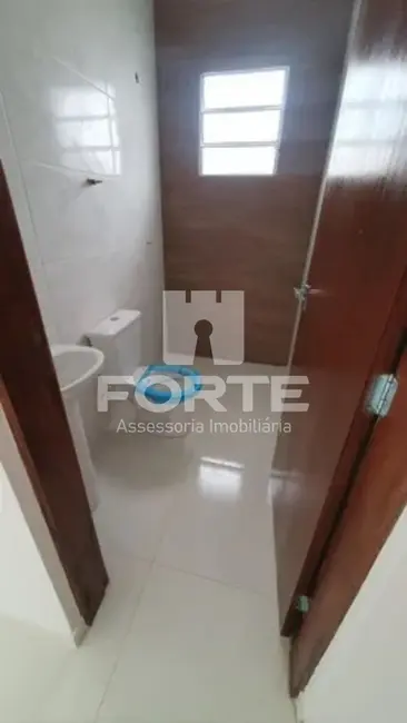 Foto 4 de Casa com 2 quartos à venda, 65m2 em Jardim Santos Dumont III, Mogi Das Cruzes - SP