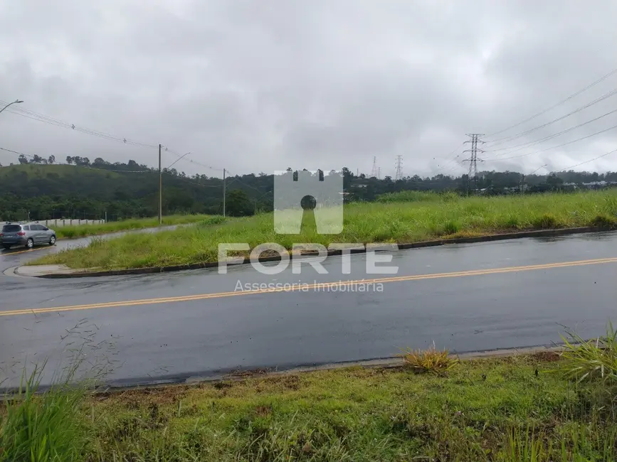 Foto 2 de Terreno / Lote à venda, 222m2 em Mogi Das Cruzes - SP