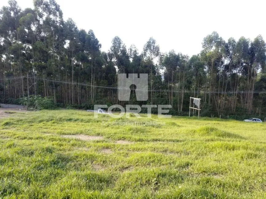 Foto 2 de Terreno / Lote à venda, 750m2 em Salesopolis - SP
