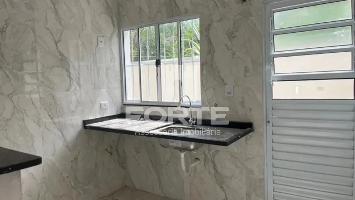 Foto 3 de Casa de Condomínio com 2 quartos à venda, 50m2 em Vila São Sebastião, Mogi Das Cruzes - SP