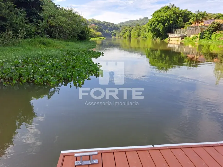 Terreno / Lote à venda, 336m2 em Guararema - SP - imagem 8 Foto 8 de Terreno / Lote à venda, 336m2 em Guararema - SP