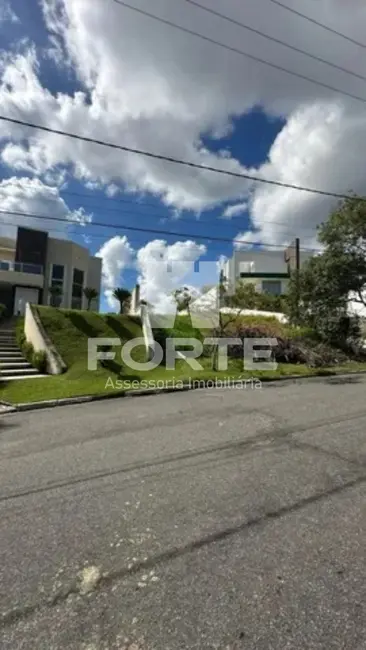 Foto 2 de Terreno / Lote à venda, 947m2 em Mogi Das Cruzes - SP