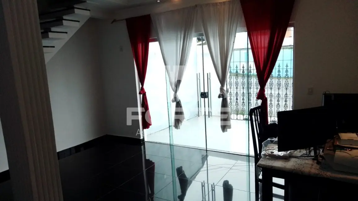 Foto 5 de Casa com 3 quartos à venda, 123m2 em Vila Rei, Mogi Das Cruzes - SP