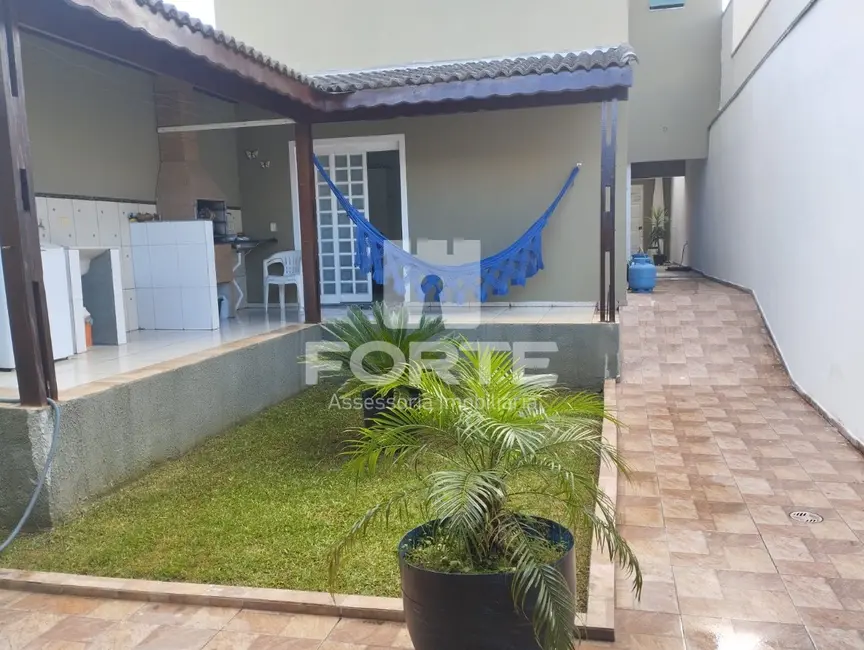 Foto 2 de Casa com 3 quartos à venda, 192m2 em Vila Caputera, Mogi Das Cruzes - SP