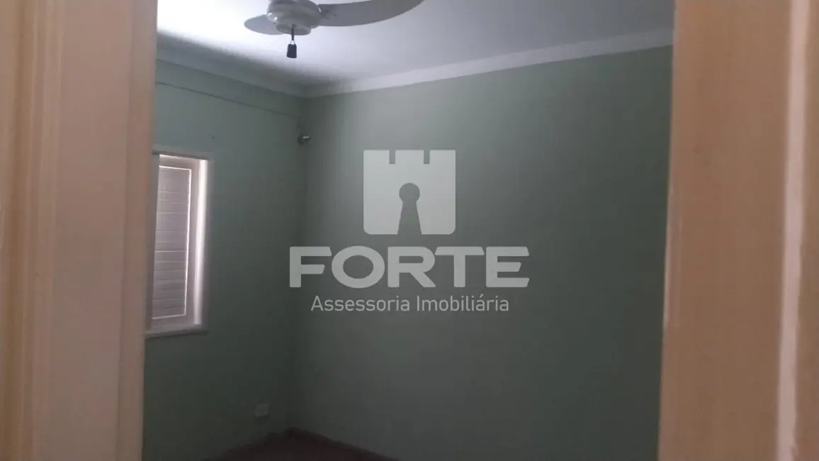 Casa com 3 quartos à venda, 170m2 em Jardim Medina, Poa - SP - imagem 9 Foto 9 de Casa com 3 quartos à venda, 170m2 em Jardim Medina, Poa - SP