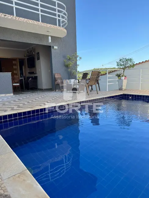 Foto 2 de Casa com 3 quartos à venda, 199m2 em Vila São Sebastião, Mogi Das Cruzes - SP