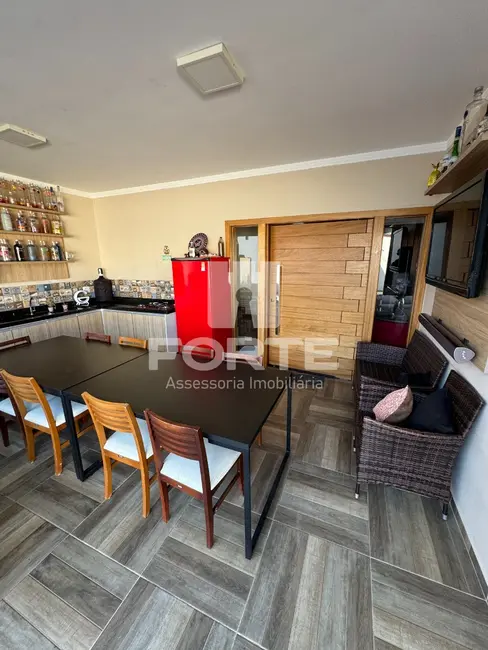 Foto 5 de Casa com 3 quartos à venda, 199m2 em Vila São Sebastião, Mogi Das Cruzes - SP