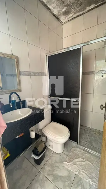 Casa com 3 quartos à venda, 500m2 em Vila Maluf, Suzano - SP - imagem 8 Foto 8 de Casa com 3 quartos à venda, 500m2 em Vila Maluf, Suzano - SP