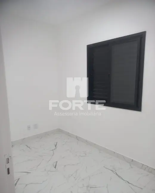 Foto 9 de Casa com 2 quartos à venda, 78m2 em Jardim Layr, Mogi Das Cruzes - SP