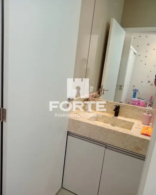 Foto 8 de Casa com 3 quartos à venda, 250m2 em Cézar de Souza, Mogi Das Cruzes - SP