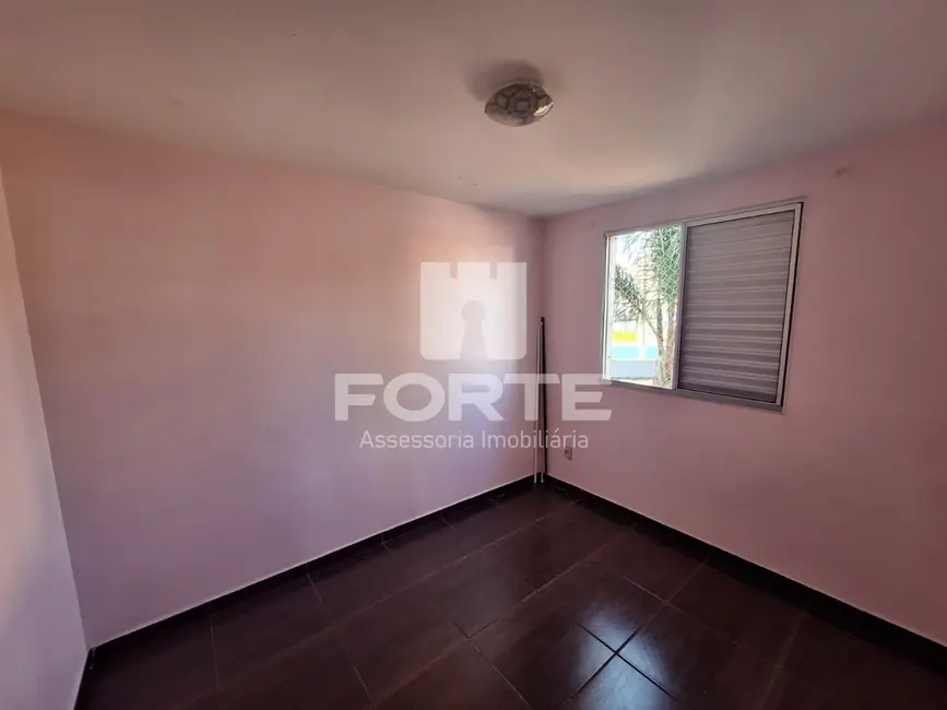 Foto 6 de Apartamento com 2 quartos para alugar, 48m2 em Conjunto Residencial do Bosque, Mogi Das Cruzes - SP