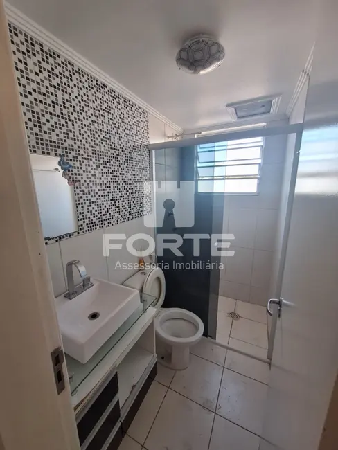 Foto 7 de Apartamento com 2 quartos para alugar, 48m2 em Conjunto Residencial do Bosque, Mogi Das Cruzes - SP