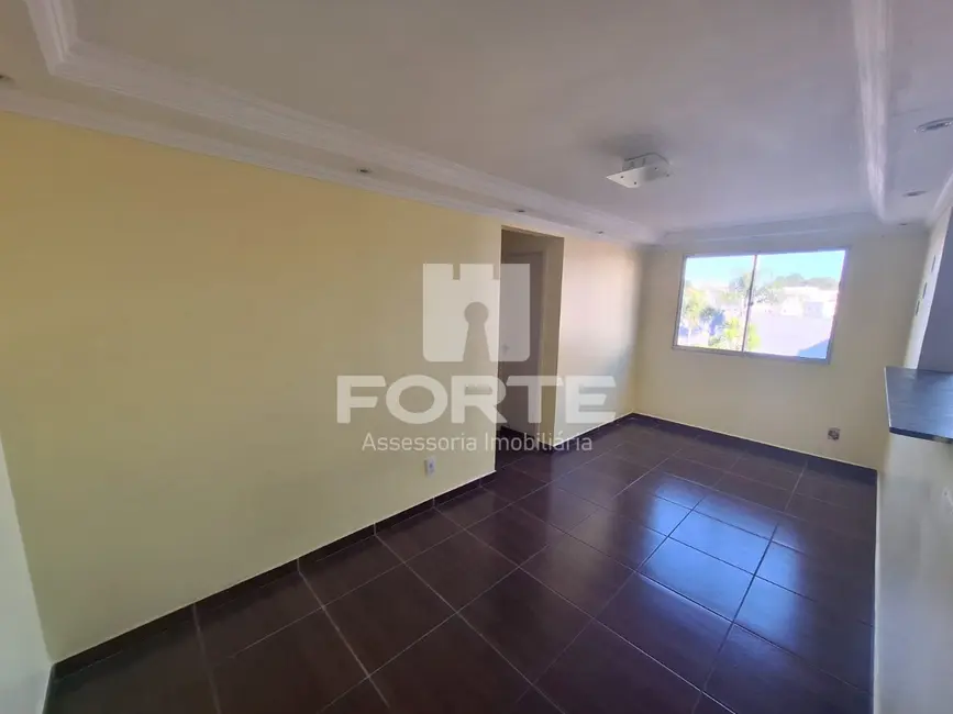 Foto 1 de Apartamento com 2 quartos para alugar, 48m2 em Conjunto Residencial do Bosque, Mogi Das Cruzes - SP