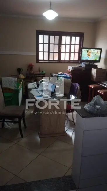 Foto 3 de Casa com 4 quartos à venda, 170m2 em Vila Suissa, Mogi Das Cruzes - SP