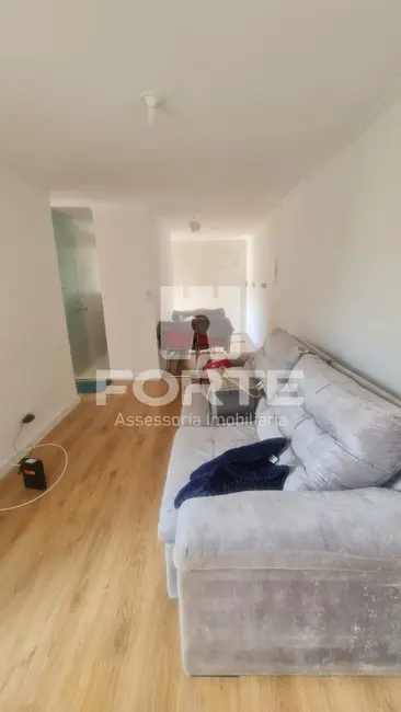 Foto 2 de Apartamento com 2 quartos à venda, 47m2 em Jardim Marica, Mogi Das Cruzes - SP