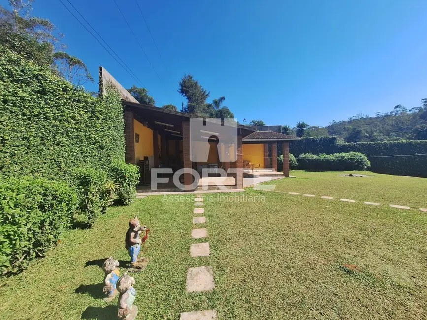 Foto 3 de Chácara com 8 quartos à venda, 700m2 em Biritiba Ussu, Mogi Das Cruzes - SP