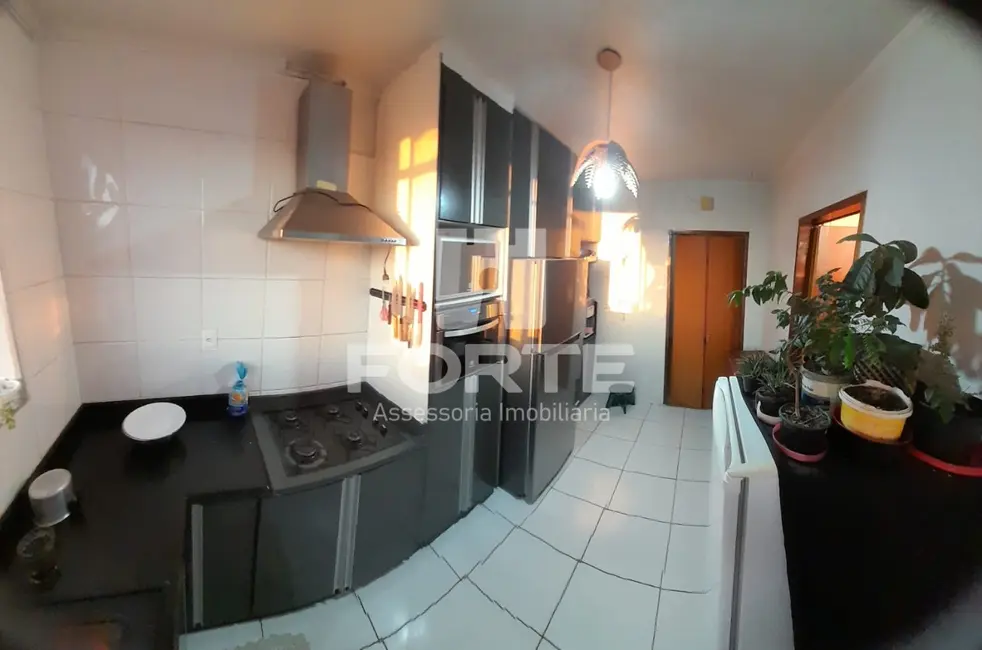 Foto 9 de Apartamento com 4 quartos à venda, 104m2 em Vila Vitória, Mogi Das Cruzes - SP