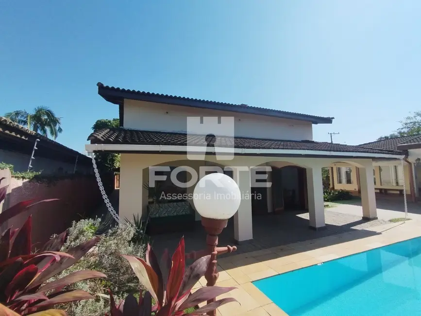 Foto 3 de Casa com 8 quartos à venda, 500m2 em Jardim Virgínia, Guaruja - SP