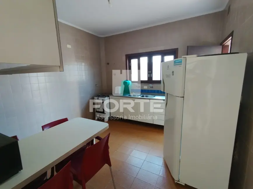 Casa com 5 quartos à venda, 400m2 em Jardim Virgínia, Guaruja - SP - imagem 8 Foto 8 de Casa com 5 quartos à venda, 400m2 em Jardim Virgínia, Guaruja - SP