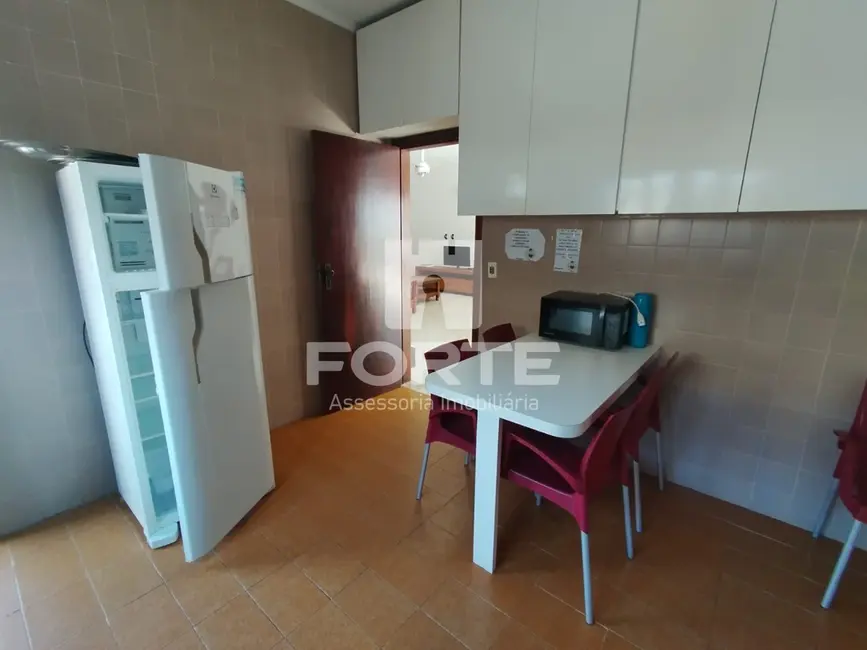 Casa com 5 quartos à venda, 400m2 em Jardim Virgínia, Guaruja - SP - imagem 9 Foto 9 de Casa com 5 quartos à venda, 400m2 em Jardim Virgínia, Guaruja - SP