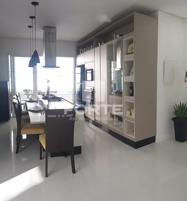 Foto 7 de Casa de Condomínio com 3 quartos à venda, 220m2 em Mogi Das Cruzes - SP