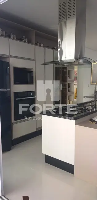 Foto 6 de Casa de Condomínio com 3 quartos à venda, 220m2 em Mogi Das Cruzes - SP