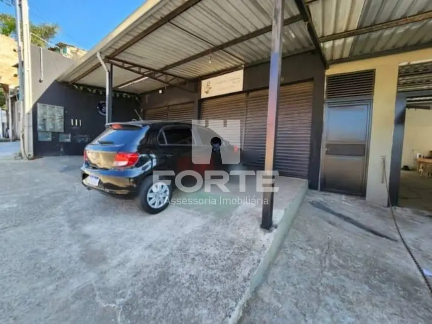 Foto 2 de Sala Comercial com 2 quartos à venda, 300m2 em Jardim Layr, Mogi Das Cruzes - SP