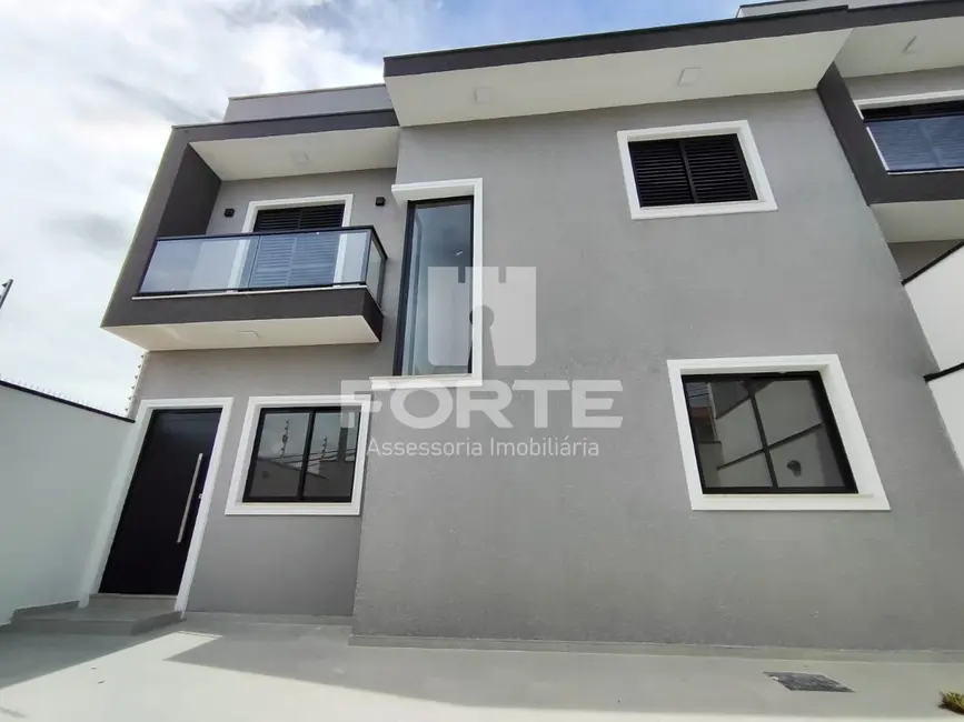 Foto 1 de Casa com 3 quartos à venda, 150m2 em Jardim Universo, Mogi Das Cruzes - SP