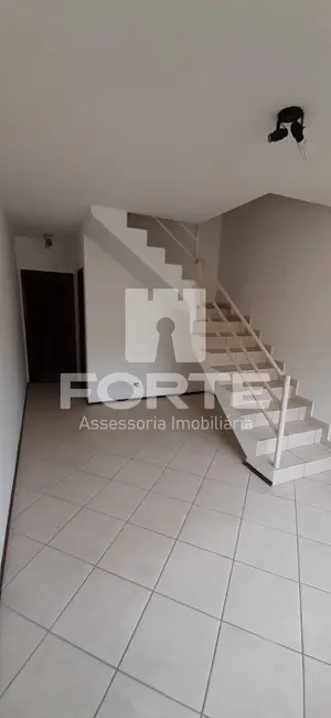 Foto 3 de Casa de Condomínio com 2 quartos à venda, 76m2 em Vila Caputera, Mogi Das Cruzes - SP