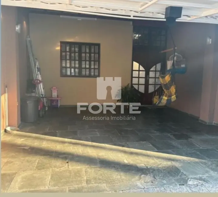 Foto 2 de Casa com 2 quartos à venda, 125m2 em Cidade Jardim, Mogi Das Cruzes - SP