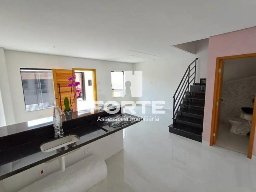 Foto 4 de Casa com 3 quartos à venda, 110m2 em Parque Vitória, São Paulo - SP