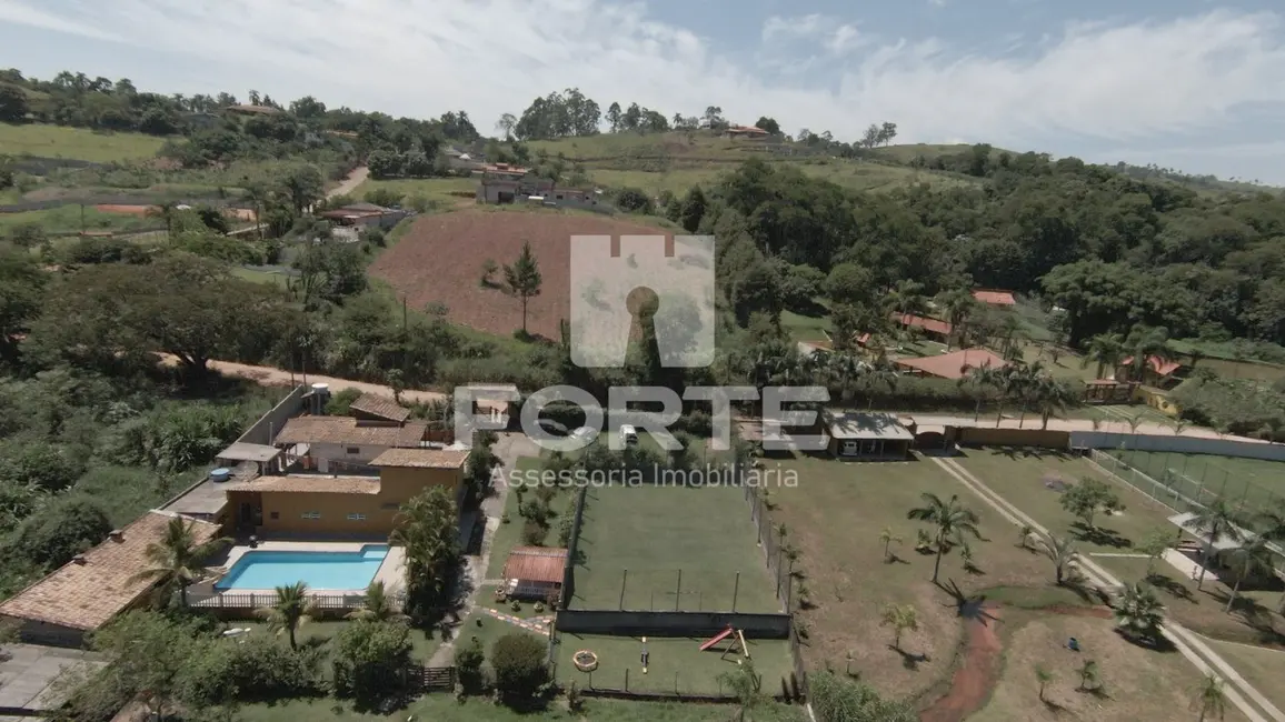 Foto 4 de Sítio / Rancho com 4 quartos à venda, 600m2 em Guararema - SP