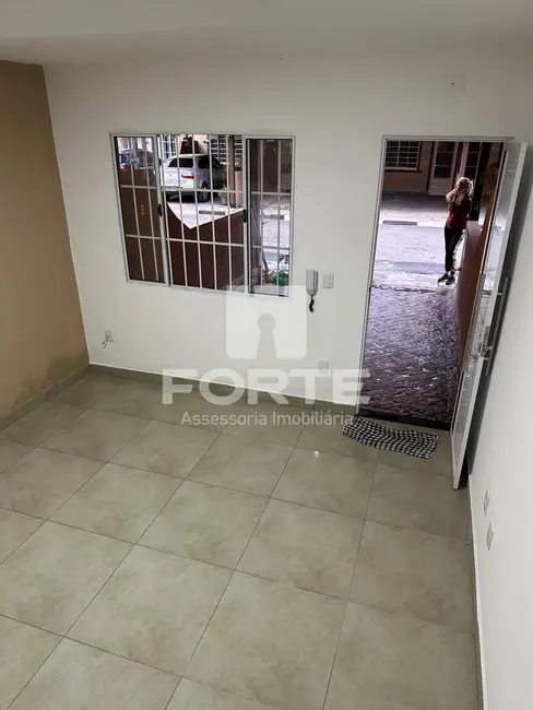 Foto 2 de Casa de Condomínio com 2 quartos à venda, 56m2 em Jardim Bela Vista, Mogi Das Cruzes - SP