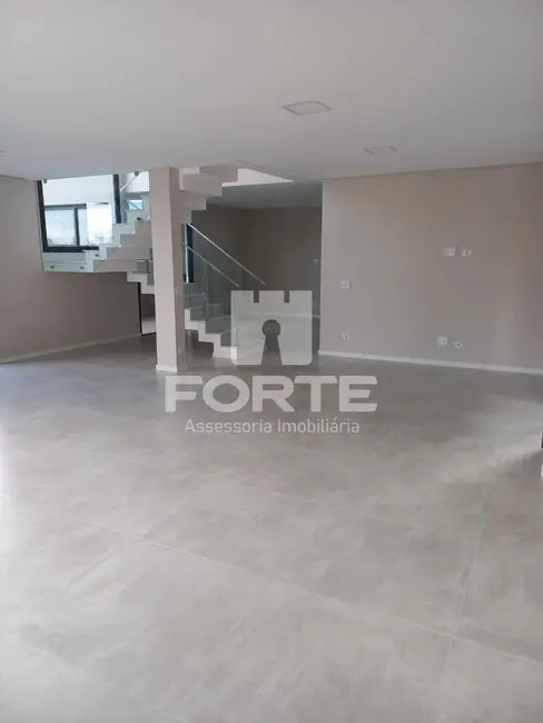 Foto 9 de Casa de Condomínio com 3 quartos à venda, 311m2 em Vila Suissa, Mogi Das Cruzes - SP