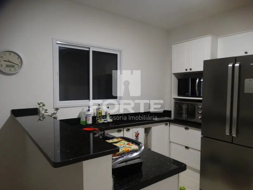 Foto 5 de Casa com 3 quartos à venda, 177m2 em Vila Suissa, Mogi Das Cruzes - SP