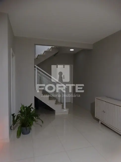 Foto 9 de Casa com 3 quartos à venda, 177m2 em Vila Suissa, Mogi Das Cruzes - SP