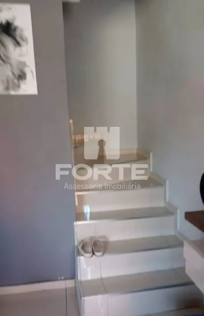 Casa de Condomínio com 2 quartos à venda, 56m2 em Jardim Bela Vista, Mogi Das Cruzes - SP - imagem 5 Foto 5 de Casa de Condomínio com 2 quartos à venda, 56m2 em Jardim Bela Vista, Mogi Das Cruzes - SP