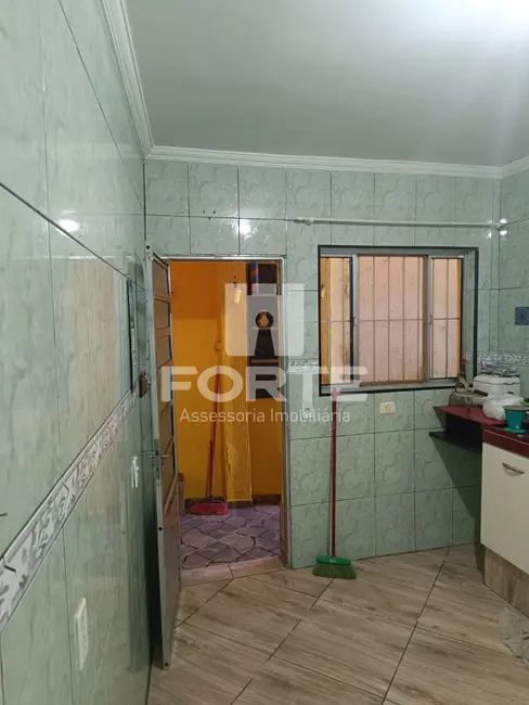 Foto 8 de Casa com 4 quartos à venda, 110m2 em Jardim Zélia, Itaquaquecetuba - SP