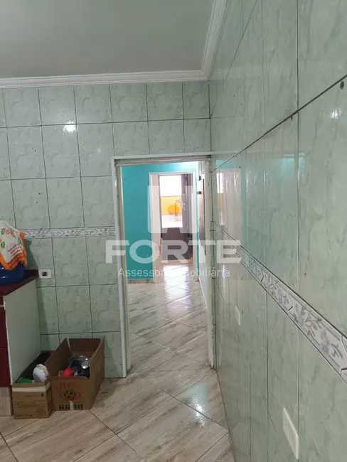 Foto 9 de Casa com 4 quartos à venda, 110m2 em Jardim Zélia, Itaquaquecetuba - SP