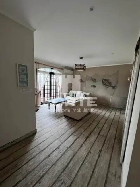 Foto 1 de Casa de Condomínio com 3 quartos à venda, 120m2 em Bertioga - SP