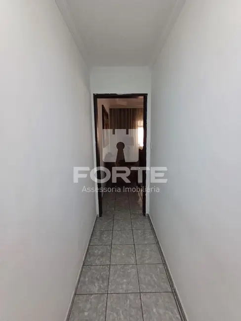 Casa com 3 quartos à venda, 300m2 em Jardim Universo, Mogi Das Cruzes - SP - imagem 6 Foto 6 de Casa com 3 quartos à venda, 300m2 em Jardim Universo, Mogi Das Cruzes - SP