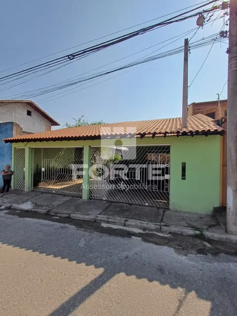 Casa com 3 quartos à venda, 300m2 em Jardim Universo, Mogi Das Cruzes - SP - imagem 4 Foto 4 de Casa com 3 quartos à venda, 300m2 em Jardim Universo, Mogi Das Cruzes - SP