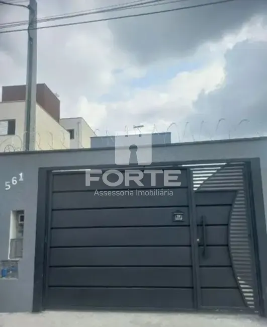 Foto 3 de Casa com 2 quartos à venda, 150m2 em Jardim Layr, Mogi Das Cruzes - SP