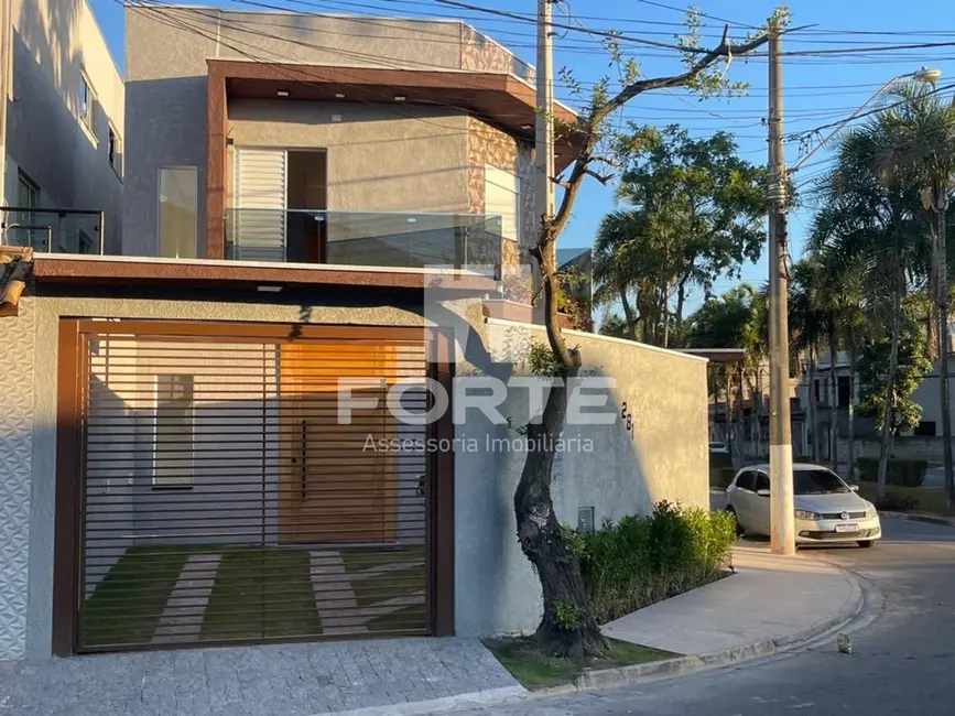 Foto 1 de Casa de Condomínio com 3 quartos à venda, 176m2 em Real Park Tietê Jundiapeba, Mogi Das Cruzes - SP